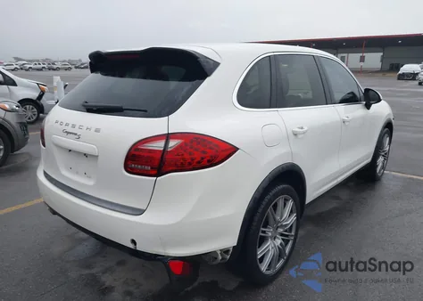 2011 Porsche Cayenne z USA, uszkodzony, nr VIN WP1AA2A24BLA05277